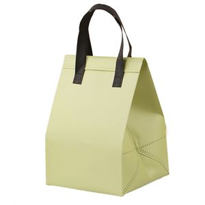 Vente en gros de sacs isothermes de luxe non tissés, personnalisés avec des dessins animés, isolation thermique, imperméables, portables pour les repas à emporter - Product Image 1