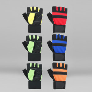Guantes de levantamiento de pesas con logo personalizado para gimnasio, hombres y mujeres, disponibles para entrenamiento, fitness y levantamiento de pesas. - Product Image 3