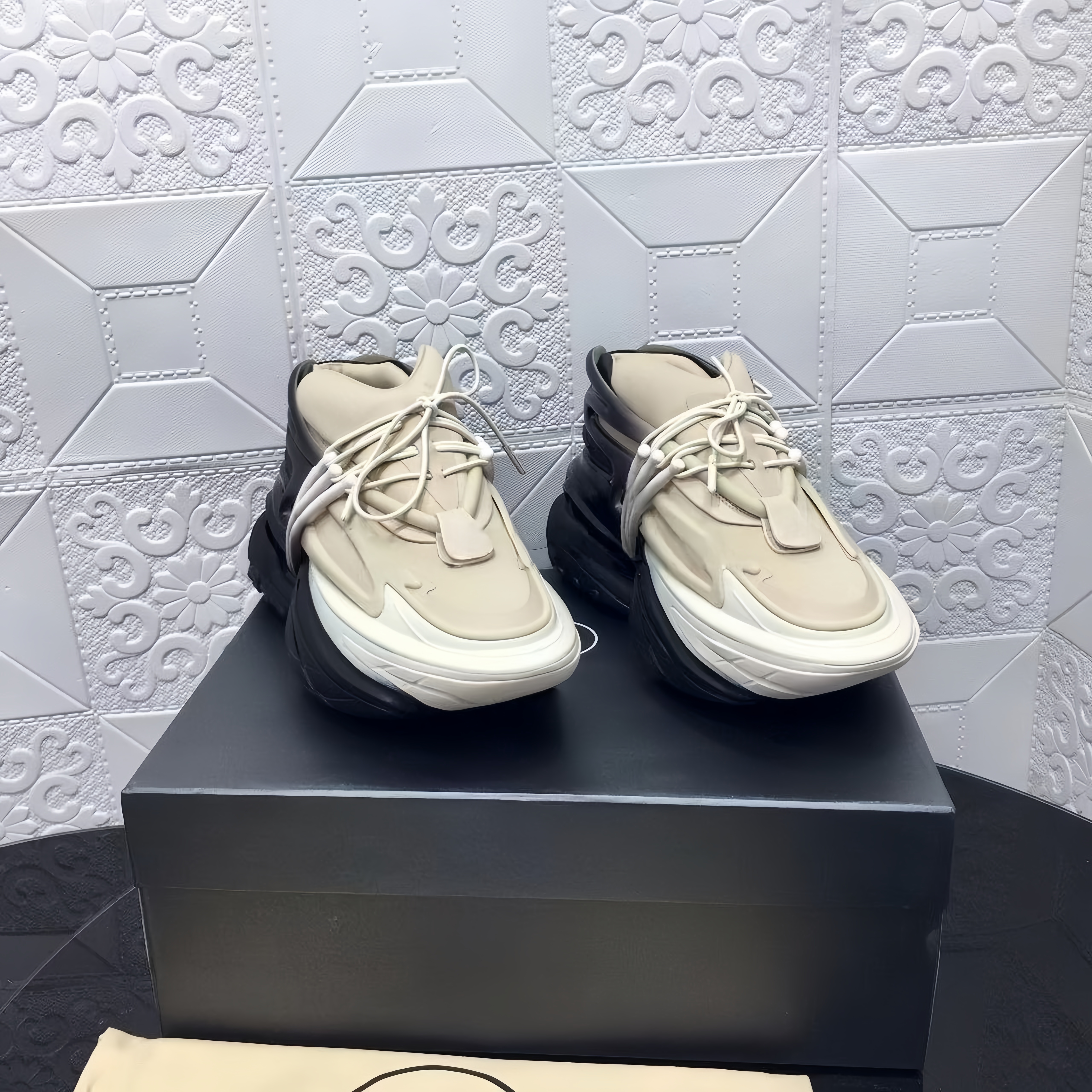 Édition de base 19,9 $ ~ 35,9 $