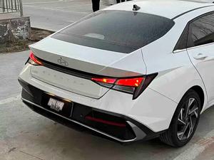 Hyundai Elantra <span class=keywords><strong>2023</strong></span> Usata, 1.5L CVT GLX Edizione Elite, 1.5L 115 CV L4 Benzina, Berlina 4 Porte 5 Posti - Product Image 4