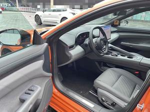 SUV <span class=keywords><strong>hybride</strong></span> rechargeable Li Auto L6 Max gris abordable 2024 avec une puissance de calcul de <span class=keywords><strong>508</strong></span> TOPS pour l'exportation mondiale - Product Image 4