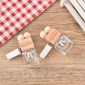 Frasco de Perfume de Vidro Transparente de <span class=keywords><strong>10ml</strong></span>, Difusor de Carro Vazio com Tampa de Madeira, Tampa Rosqueada para Óleo Fragrante - Product Image 4
