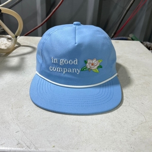 Quanzhou Yuancheng personalizado azul claro boda camionero sombrero invitados 5 paneles bordado Snapback Nombre Fecha escrito cuerda gorra de béisbol - Product Image 3
