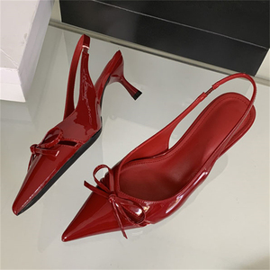 Sandalias de Tacón Alto con Correa y Punta en Pico, Estilo Europeo Americano, Color Rojo, para Mujer, con Cierre de Botón, para Verano y Otoño - Product Image 2