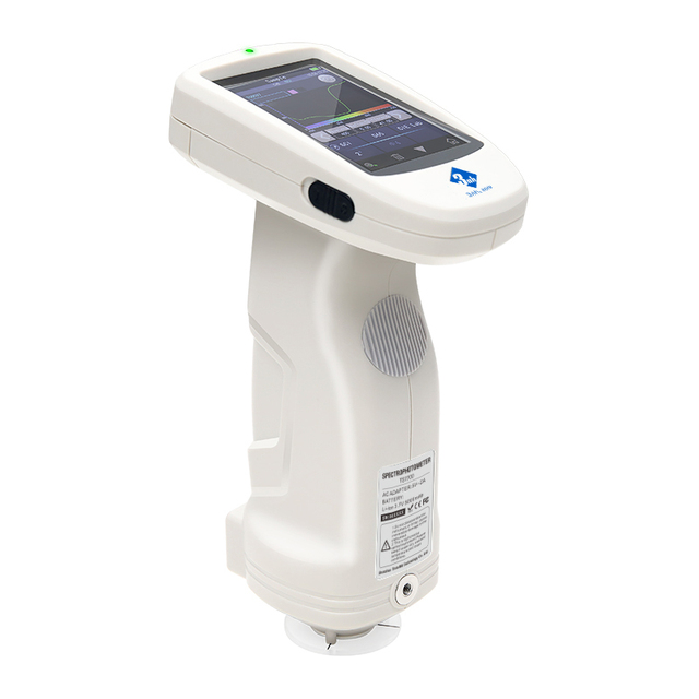 A Portable Handheld Plastic Pigment Spectrophotometer with Four Apertures