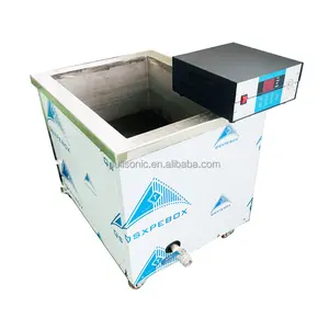 Baño de limpiador ultrasónico calentado grande industrial de 2000W 220V y caja de generador ultrasónico de frecuencia variable