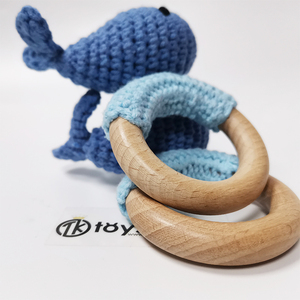 TK-chupete orgánico sensorial personalizado para bebé, juguete de ganchillo con clip con sonajero de madera, conjunto de regalo, animales del mar, sonajero - Product Image 5