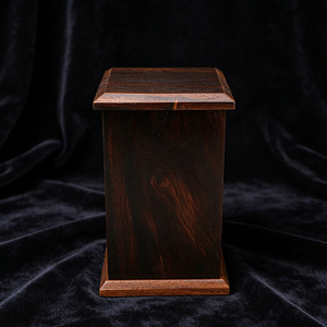 Urna Funeraria de Madera Hecha a Mano Personalizada de Alta Calidad para Mascotas, Urna Conmemorativa Moderna de Madera para Perros, Gatos y Otros Animales Adultos - Product Image 3