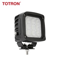 Projecteur de travail LED carré 45W 12V 24V à faisceau spot/diffuse pour Jeep Wrangler, camion, voiture