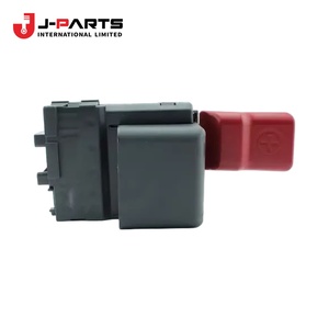 ฝาครอบฟิวส์ลิงค์ไฟฟ้าล่างสำหรับโตโยต้า HIACE LH103 1993-1998 82623-26040 82623-26050 - Product Image 3