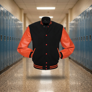 Chaqueta Varsity Personalizada al por Mayor para Hombre, Primavera, Cuerpo de Lana Negra, Mangas de Satén Naranja, Estilo Bomber Letterman - Product Image 3