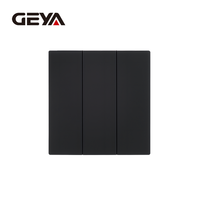 Interrupteurs muraux modernes GEYA de haute qualité, logo en couleur, norme britannique 86*86mm, 250V 16A, 3 gangues, 1 voie, matériau PC durable, étanche