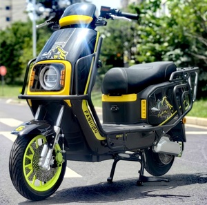 Vente Flash : Moto électrique personnalisée 1500W, 61-80km/h, 72V, deux roues, pour adultes, avec batterie au lithium, idéale pour la livraison de repas - Product Image 6