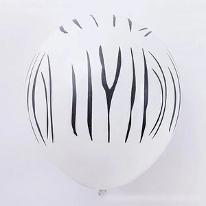 Palloncino Decorativo P48 da 12 Pollici con Motivi Animali: Zampa di Cane, Leopardo, Tigre, Mucca, Cervo - Product Image 2