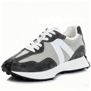 Новые высококачественные мужские ретро-спортивные кроссовки 327 2025 года, бестселлер, с амортизацией, дизайнерские, люксовые, в стиле «слэш», повседневные - Product Image 1