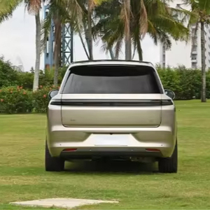 รถยนต์ Lixiang L8 รุ่นใหม่ ปี 2025 รถ SUV ขนาดใหญ่พิเศษ ระยะทางวิ่งไกลขึ้น ระดับหรูหรา 4 ประตู 5 ที่นั่ง แบตเตอรี่ลิเธียม Lixiang L8 รถ SUV ขนาดใหญ่พิเศษ ระยะทางวิ่งไกลขึ้น - Product Image 5