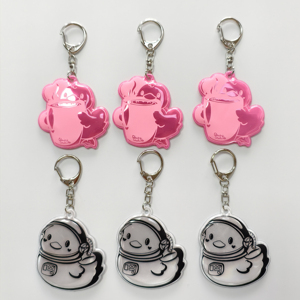 Personalized New Design Reflective Pvc Cute Pink Keychain for Anime Business Gift Peripherals - Product Image 3