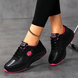 Nuove Scarpe da Corsa Piatte da Donna di Designer Famosi, Modello Europeo di Grande Successo, Supporta Personalizzazione Colore e Stile Suola - Product Image 2