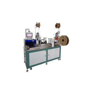 L'équipement de fabrication de câbles entièrement automatique comprend une machine de sertissage de bornes de fils et de tubes thermorétractables aux deux extrémités - Product Image 1