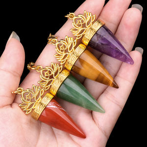 Oro moda cristal brujería péndulo loto patrón piedra triturada Natural para adivinación hipnosis curación <span class=keywords><strong>alma</strong></span> para fiesta - Product Image 1