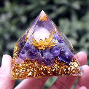 Crystal Epoxy Pyramid 6.5 Cm Floral Pattern Home Decoration Resin Craft Desktop <b>Ornament</b> - Product Image 3