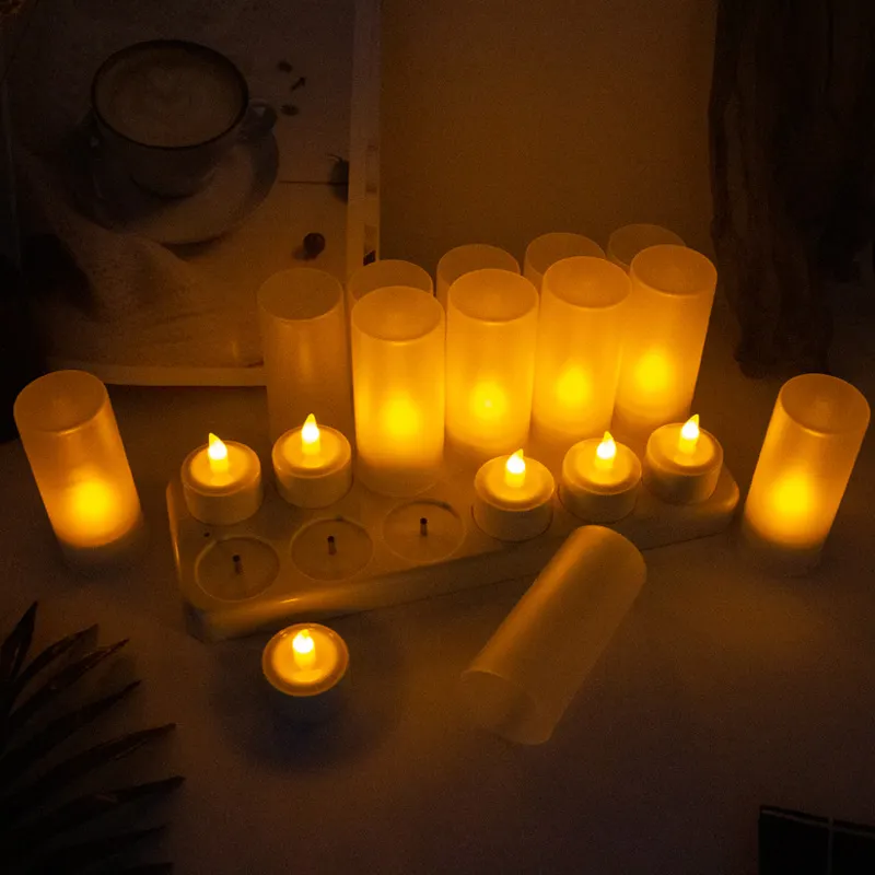 Set di 12 campioni disponibili Set regalo di candele a Led ricaricabili senza fiamma elettriche tremolanti bianche calde