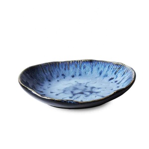 Assiette en céramique bleue irrégulière, assiettes à dîner en <span class=keywords><strong>porcelaine</strong></span> émaillée à la main pour <span class=keywords><strong>service</strong></span> de restaurant et photographie culinaire, style rustique unique - Product Image 1