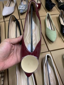 Zapatos planos de mujer Moda Punta estrecha Arco Cucharón Zapatos un Slip-on Mocasines de suela blanda al por mayor - Product Image 2