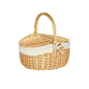 Panier de pique-nique en osier de style rural, avec doublure en tissu, utilisé pour les enfants