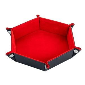 Plateau à dés pliable Boîte à dés en cuir PU pliant hexagone Coin carré Plateau à dés - Product Image 1