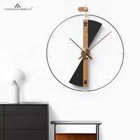 Horloge murale en bois moderne Noridongsan, moderne pour le salon, horloge murale écologique, décoration murale minimaliste, horloge murale 3D