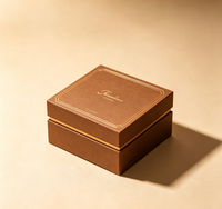 Boîte cadeau en papier recyclable de luxe personnalisée avec fermeture magnétique, estampage à chaud en or, boîte rigide en carton pour bijoux, parfum, écharpe, cadeau