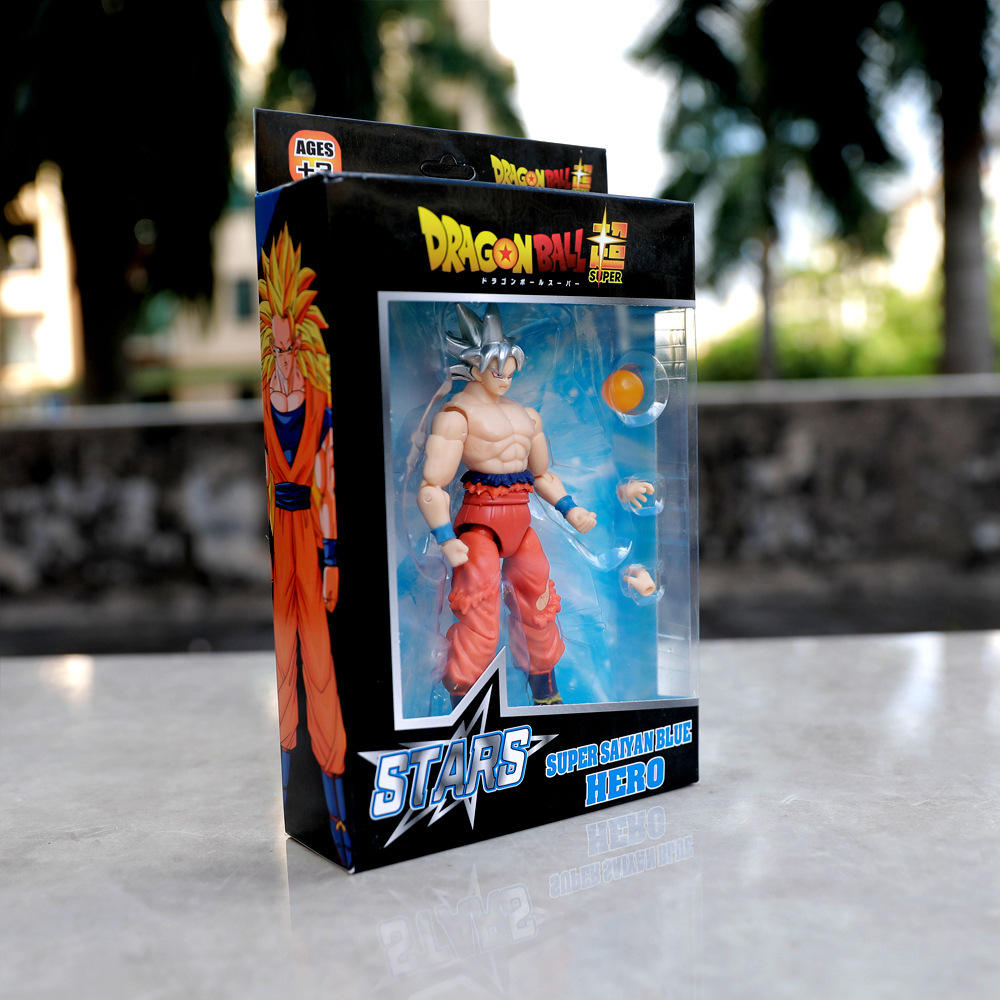 กล่องเคลื่อนย้ายผมสีเงิน goku สีน้ำเงิน