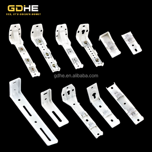 Rail de rideau en métal de haute qualité, rail de rideau mural/plafond, rail simple, rail de rideau blanc avec <span class=keywords><strong>barre</strong></span> en <span class=keywords><strong>PVC</strong></span> intégrée - Product Image 5