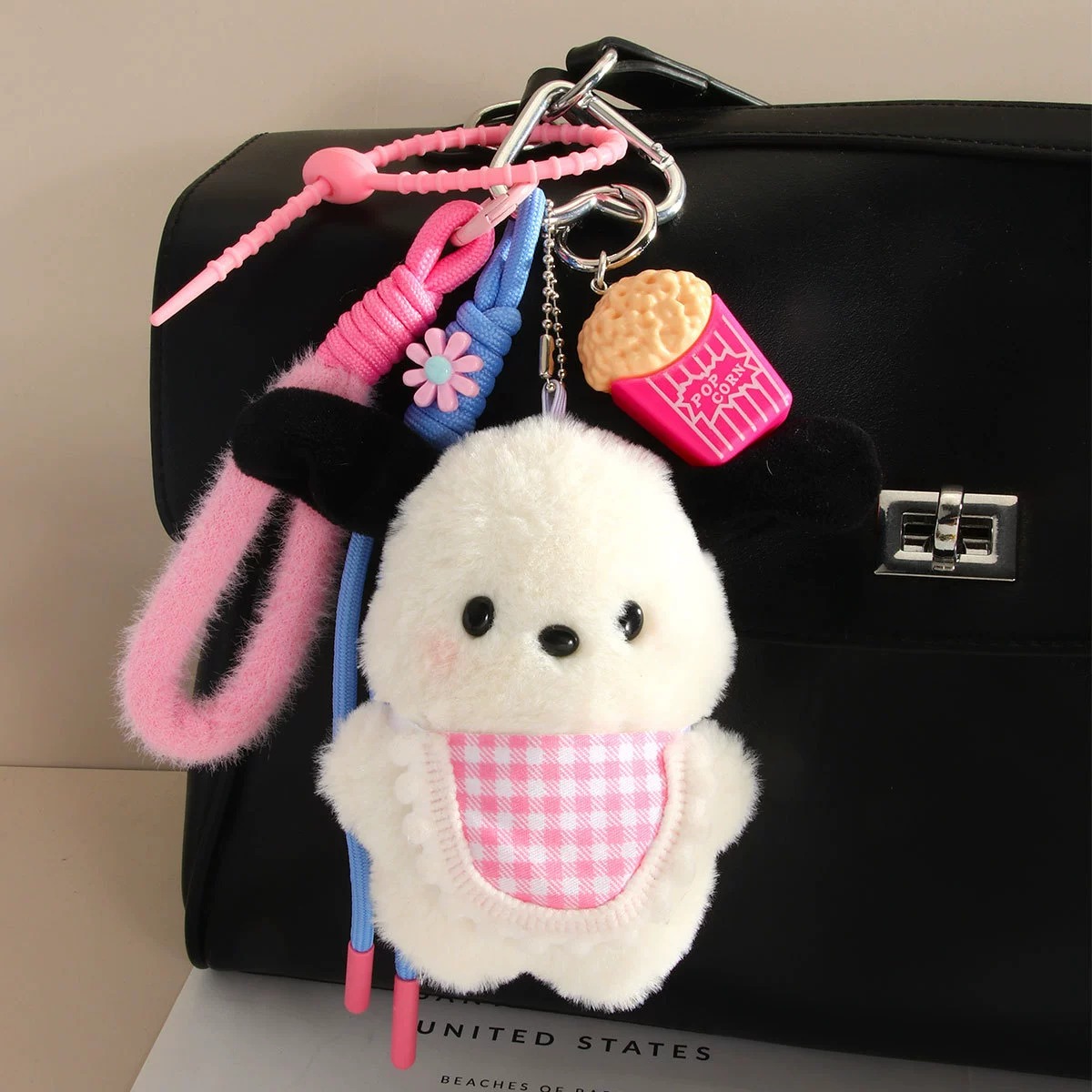 Chien en peluche