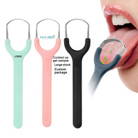 Ventes chaudes Grattoir lingual en acier inoxydable 304 Manche argenté Design antidérapant Outil d'hygiène buccale Nettoyeur de langue pour une haleine fraîche