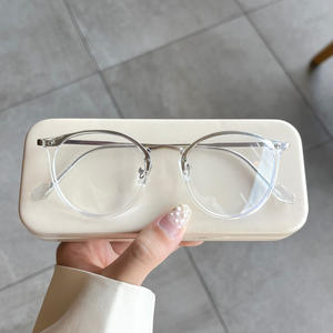 Monture de lunettes ovale Qianai, taille moyenne, verres PC anti-lumière bleue, lunettes rétro cloutées pour femmes - Product Image 5