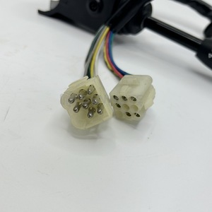 Manette de commande Senwitt avec interrupteur combiné 11192582 pour excavatrice Volvo, commande par touches de raccourci - Product Image 4