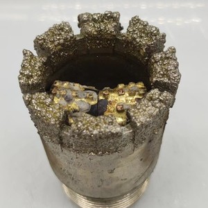 Broca de Diamante de 75 mm con Acabado Dorado para Perforación de Pozos - Product Image 4