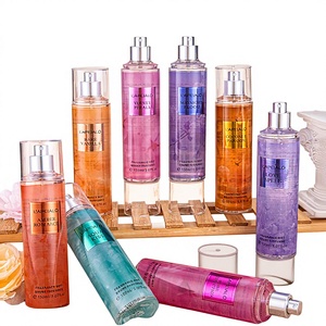 Spray corporel <span class=keywords><strong>parfum</strong></span>é longue durée 150 ml aux senteurs fruitées, boisées et florales. 8 types de parfums différents. <span class=keywords><strong>Parfum</strong></span> <span class=keywords><strong>pour</strong></span> femmes. - Product Image 1