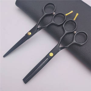 กรรไกรตัดผมอิโนะอุเอะ คากามิ J3-5.5 นิ้ว สแตนเลสสตีล สำหรับมืออาชีพ ด้ามจับขนาดกลาง กรรไกรซอยผม สำหรับทำผม - Product Image 2