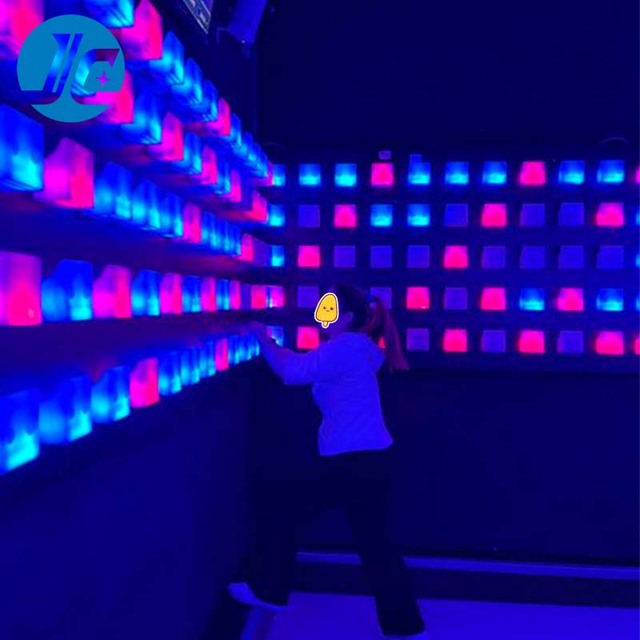 Touch-sensitive Panels Interactive Climbing Hold Light Game Wall Climb Design with Activate Game for Advertising Equipment