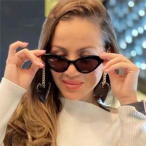 Gafas de Sol de Moda 2021, Retro, con Decoración de Cadena, Color Leopardo, Negro Champán, Gafas de Sol Pequeñas de Ojo de Gato para Mujer - Product Image 3