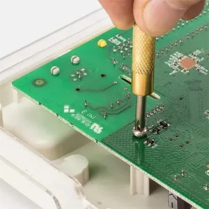 Juego de Destornilladores y Martillo Mini 6 en 1, Herramienta Manual Desmontable de Cobre Dorado para Proyectos de Bricolaje, Venta al Por Mayor - Product Image 5