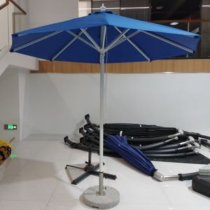 Moderno 2025 de fábrica nuevo diseño 2,5 m al aire libre <span class=keywords><strong>Patio</strong></span> sombrilla para jardín playa Parque hoteles restaurantes aluminio impermeable - Product Image 1