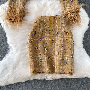 Luxuriöses Damen 2-Teiliges Set Perlenbesetzte Kunstpelz-Ärmel Jacke Pailletten-Rock Set Elegantes Blendendes Jugendliches Party-Outfit - Product Image 5