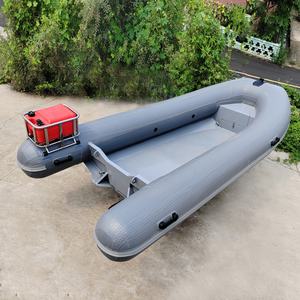 Bateau pneumatique RIB en fibre <span class=keywords><strong>de</strong></span> verre <span class=keywords><strong>de</strong></span> 3,9 m, coque inférieure en alliage d'aluminium-magnésium, construction en caoutchouc, armure épaissie, conception à fond rigide - Product Image 2