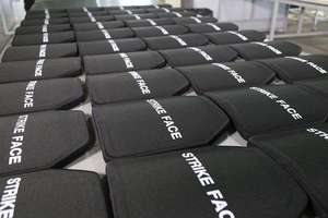 PPE pelat keramik <span class=keywords><strong>3A</strong></span> rompi taktis masukkan pelat keras III IV pelat keras untuk rompi taktis - Product Image 4