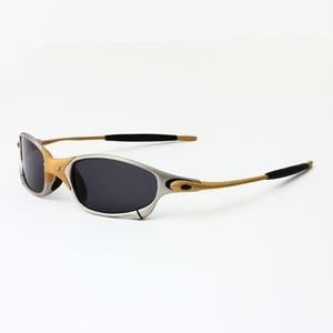 <span class=keywords><strong>Gafas</strong></span> <span class=keywords><strong>de</strong></span> <span class=keywords><strong>Sol</strong></span> Polarizadas Y2K UV390 <span class=keywords><strong>de</strong></span> Marco Completo <span class=keywords><strong>para</strong></span> Ciclismo, Senderismo y Conducción - Diseño Envolvente Unisex con Estilo Tecnológico <span class=keywords><strong>para</strong></span> Deportes al Aire Libre 2025 - Product Image 3