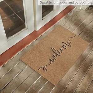 Le tapis en fibre de coco allie un look classique à une fonctionnalité moderne grâce à un fond en PVC et un tissu en polyester pour une utilisation durable. - Product Image 5